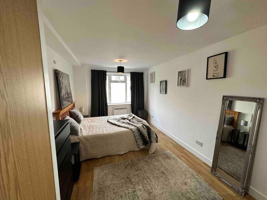 Bright And Cosy 1 Bed Flat Next To Tower Bridge Londres Exterior foto